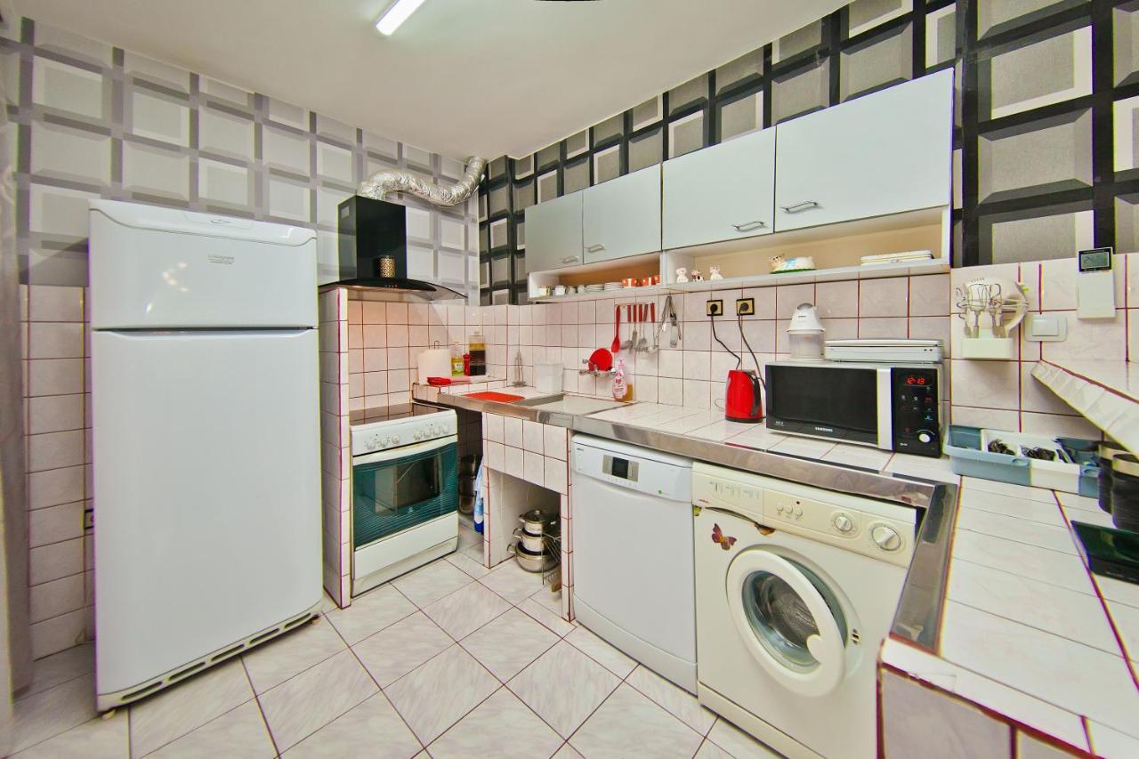 Perla 2-Bdrm In The Heart Of The City فارنا المظهر الخارجي الصورة