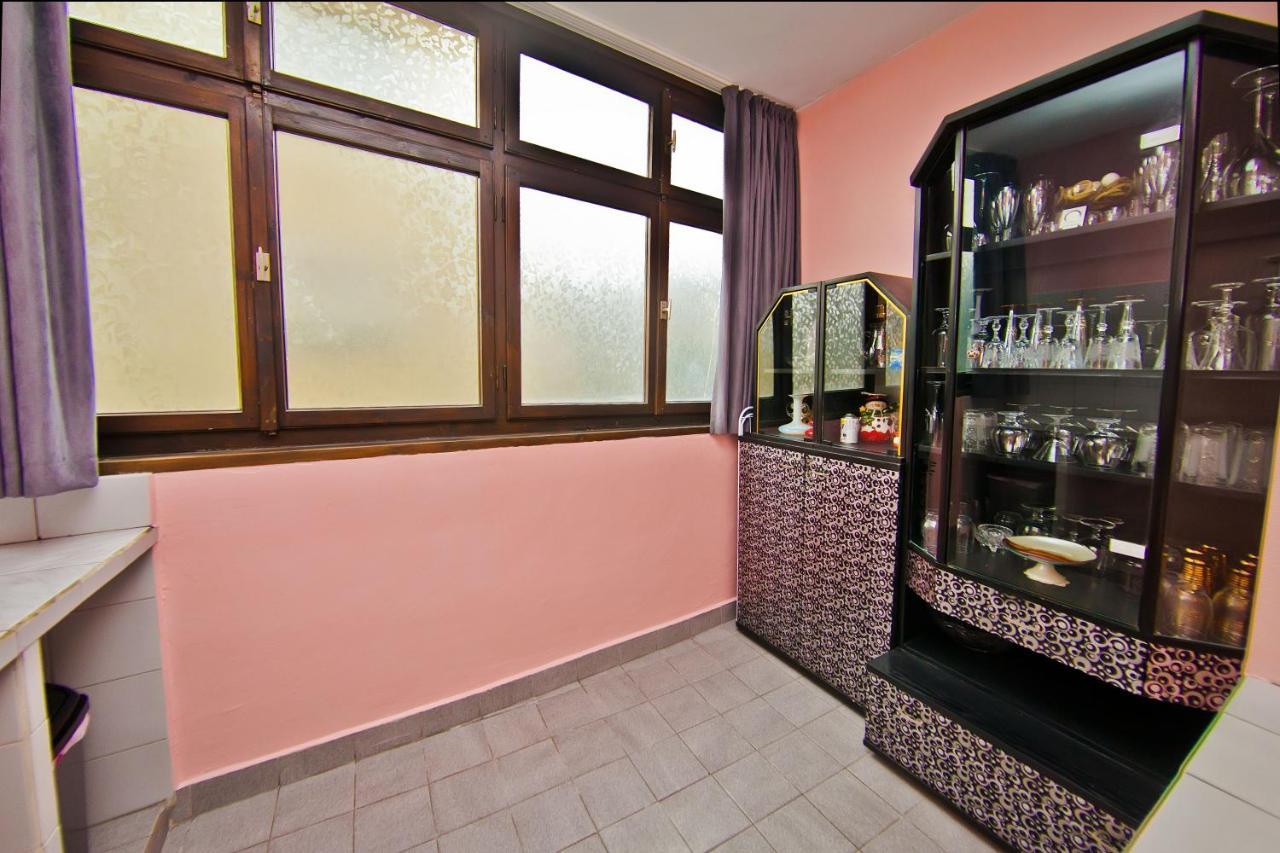 Perla 2-Bdrm In The Heart Of The City فارنا المظهر الخارجي الصورة
